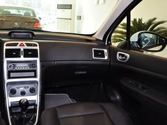 标致307 2012款 1.6L 手动 两厢 豪华版