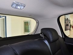 2012款 1.6L 手动 两厢 豪华版
