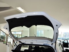 2012款 1.6L 手动 两厢 豪华版