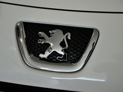 2012款 1.6L 手动 两厢 豪华版