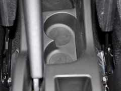 2012款 1.6L 自动 两厢 舒适版