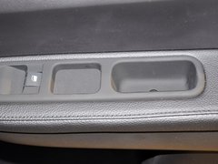 2012款 1.6L 自动 两厢 舒适版