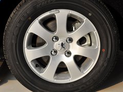 2012款 1.6L 自动 两厢 舒适版