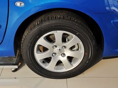 2012款 1.6L 自动 两厢 舒适版