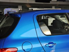 2012款 1.6L 自动 两厢 舒适版