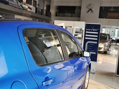 2012款 1.6L 自动 两厢 舒适版