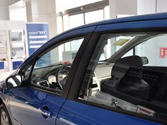2012款 1.6L 自动 两厢 舒适版