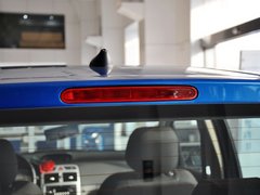 2012款 1.6L 自动 两厢 舒适版