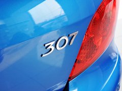 2012款 1.6L 自动 两厢 舒适版