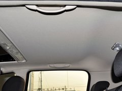 2012款 1.6L 自动 两厢 舒适版