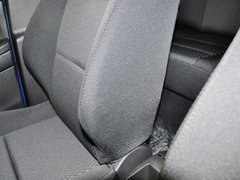 2012款 1.6L 自动 两厢 舒适版