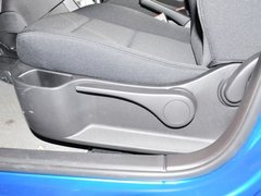 2012款 1.6L 自动 两厢 舒适版