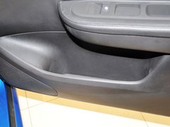 2012款 1.6L 自动 两厢 舒适版