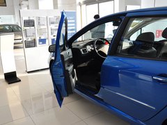 2012款 1.6L 自动 两厢 舒适版