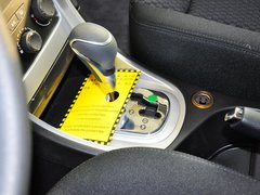 2012款 1.6L 自动 两厢 舒适版
