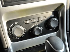 2012款 1.6L 自动 两厢 舒适版