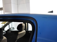 2012款 1.6L 自动 两厢 舒适版