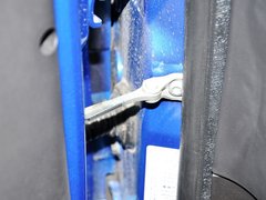 2012款 1.6L 自动 两厢 舒适版