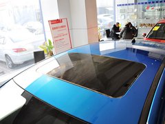 2012款 1.6L 自动 两厢 舒适版