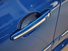 2012款 1.6L 自动 两厢 舒适版