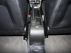 2012款 1.6L 自动 两厢 舒适版