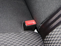 2012款 1.6L 自动 两厢 舒适版
