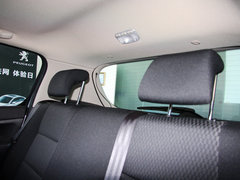 2012款 1.6L 自动 两厢 舒适版