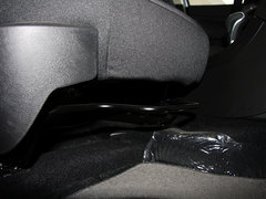 2012款 1.6L 自动 两厢 舒适版