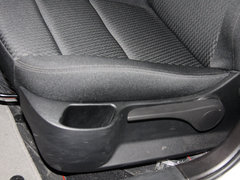 2012款 1.6L 自动 两厢 舒适版