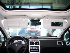 2012款 1.6L 自动 两厢 舒适版