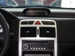 2012款 1.6L 自动 两厢 舒适版