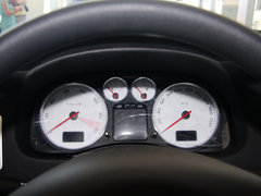 2012款 1.6L 自动 两厢 舒适版