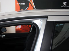 2012款 1.6L 自动 两厢 舒适版