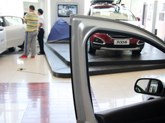 2012款 1.6L 自动 两厢 舒适版