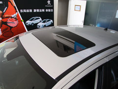 2012款 1.6L 自动 两厢 舒适版