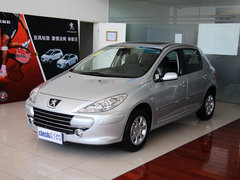 2012款 1.6L 自动 两厢 舒适版
