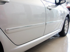 2012款 1.6L 自动 两厢 舒适版