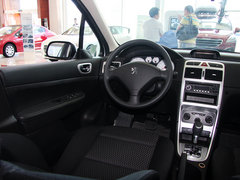 2012款 1.6L 自动 两厢 舒适版