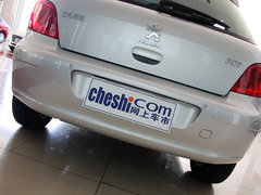 2012款 1.6L 自动 两厢 舒适版