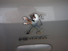2012款 1.6L 自动 两厢 舒适版