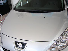 2012款 1.6L 自动 两厢 舒适版