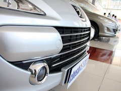 2012款 1.6L 自动 两厢 舒适版