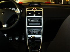 2012款 1.6L 手动 Cross