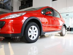 2012款 1.6L 手动 Cross