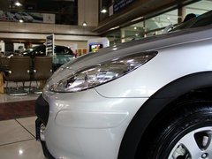 2012款 1.6L 自动 Cross