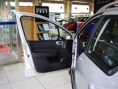2012款 1.6L 自动 Cross