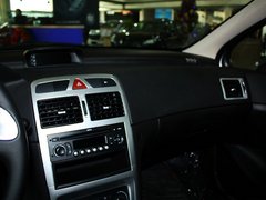2012款 1.6L 自动 Cross