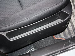 2012款 1.6L 自動 Cross