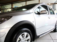 2012款 1.6L 自動 Cross