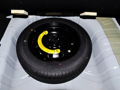 2012款 1.5L 手动 豪华型